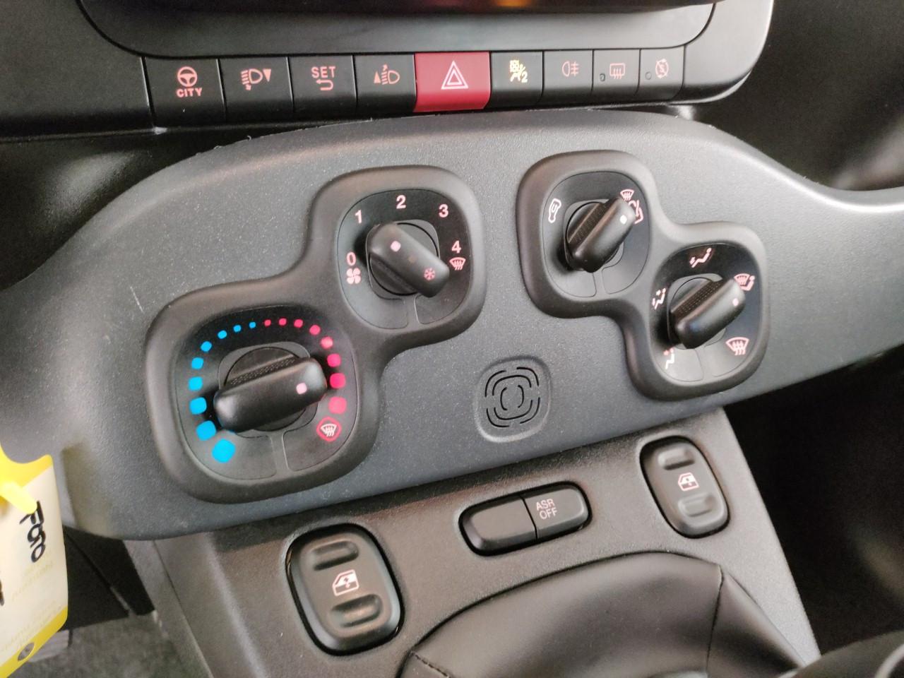 FIAT Panda 1.0 firefly hybrid s&s 70cv