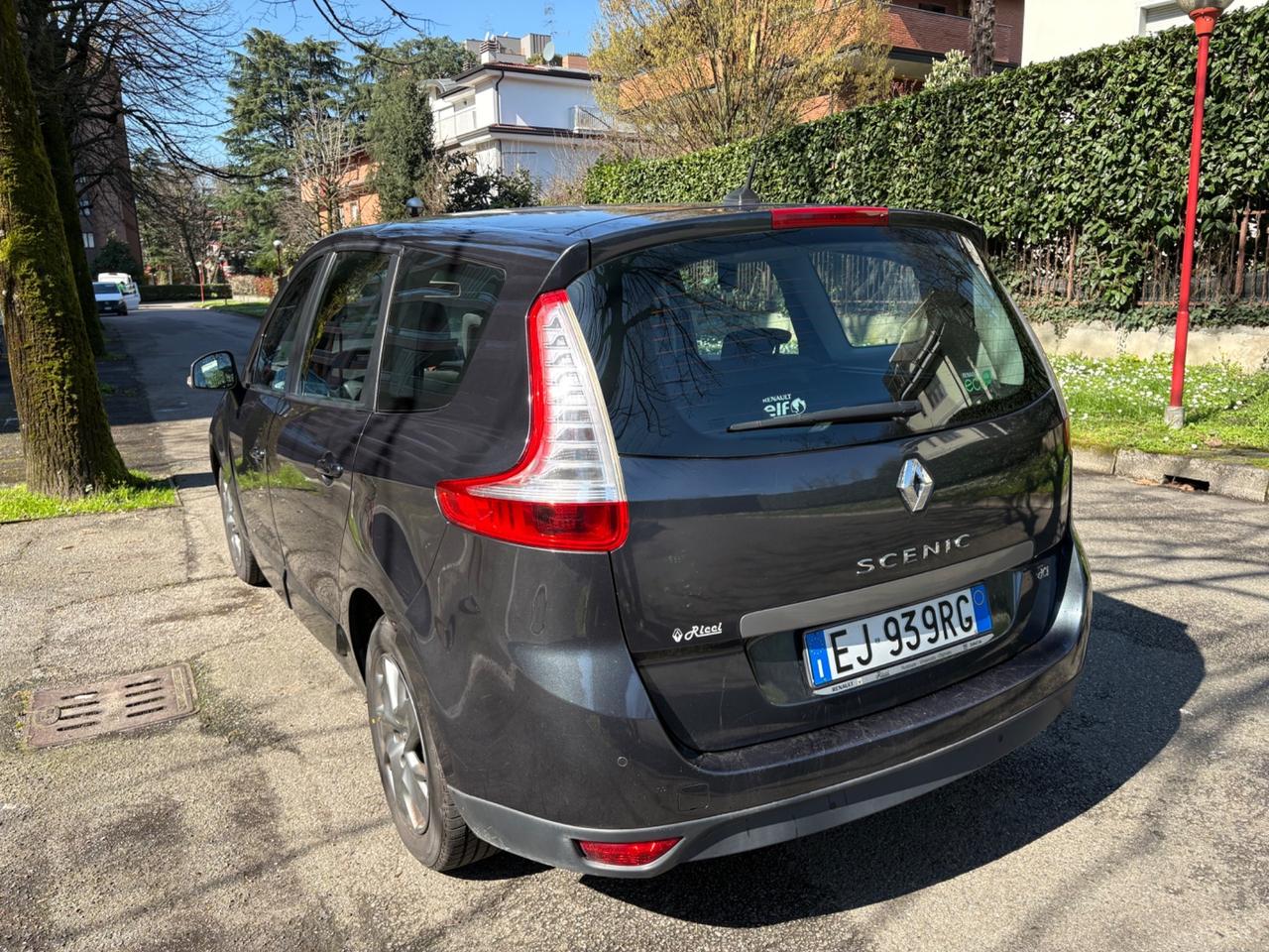 Renault Scenic Scénic X-Mod 1.5 dCi 110CV Luxe