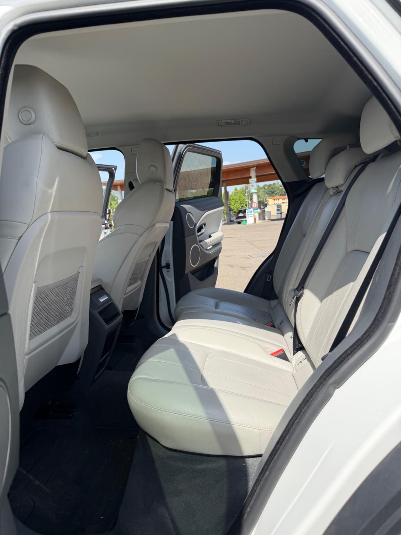Land Rover Range Evoque 2.0 TD4 150 CV 5p. Pure
