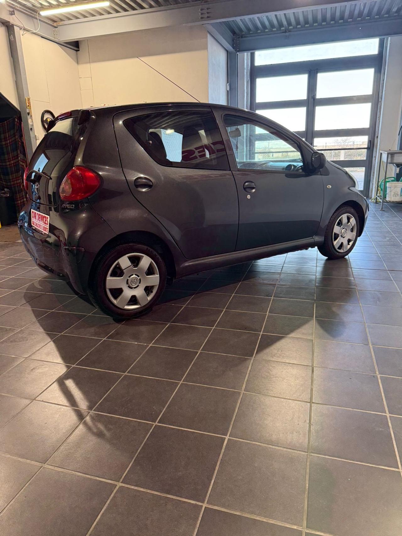 Toyota Aygo 1.0 -AUTOMATICA-NEOPATENTATI