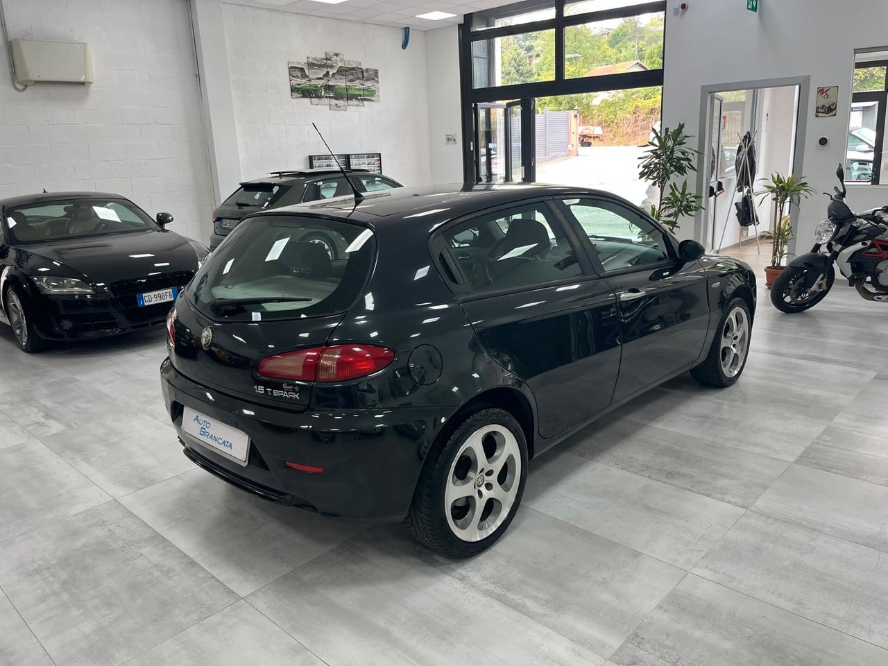 Alfa Romeo 147 5p 1.6 ts 16v 105cv