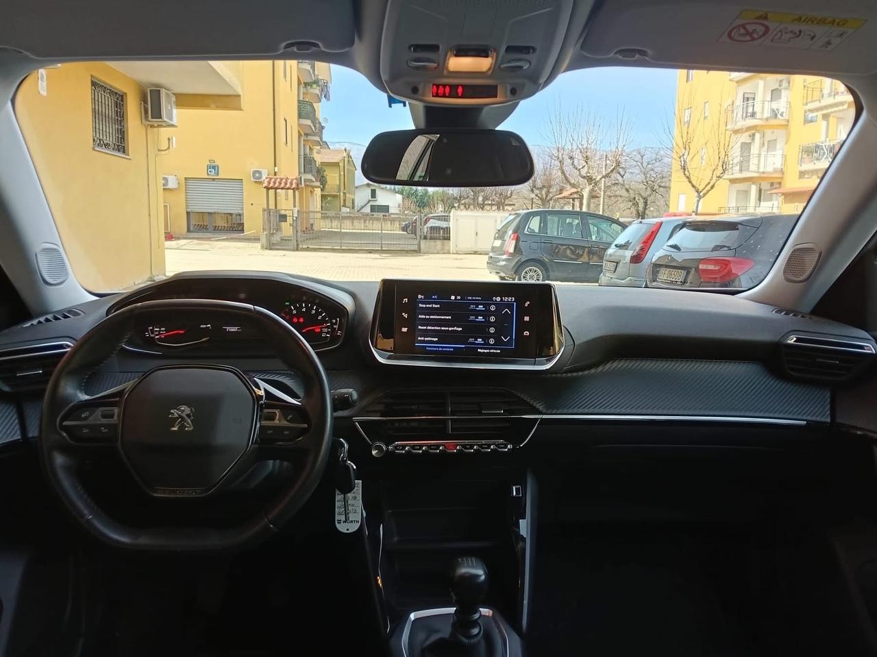 Peugeot 2008 BlueHDi 110 S&S Allure Pack