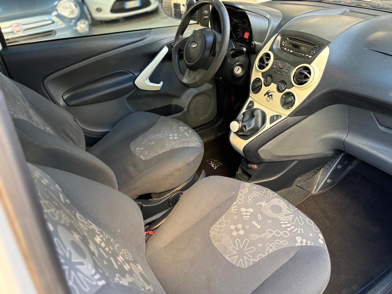 Ford Ka 1.2 8V 69CV Titanium