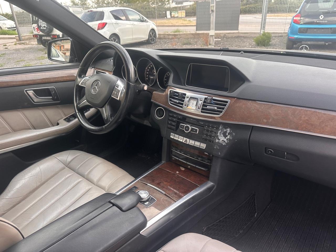 Mercedes-benz E 250 BlueTEC 4Matic Automatic Premium