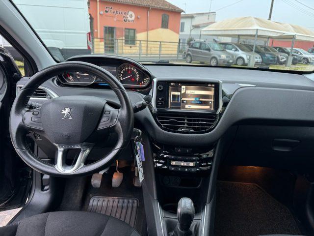 PEUGEOT 208 PureTech 82 5 porte Allure x NEOPATENTATI