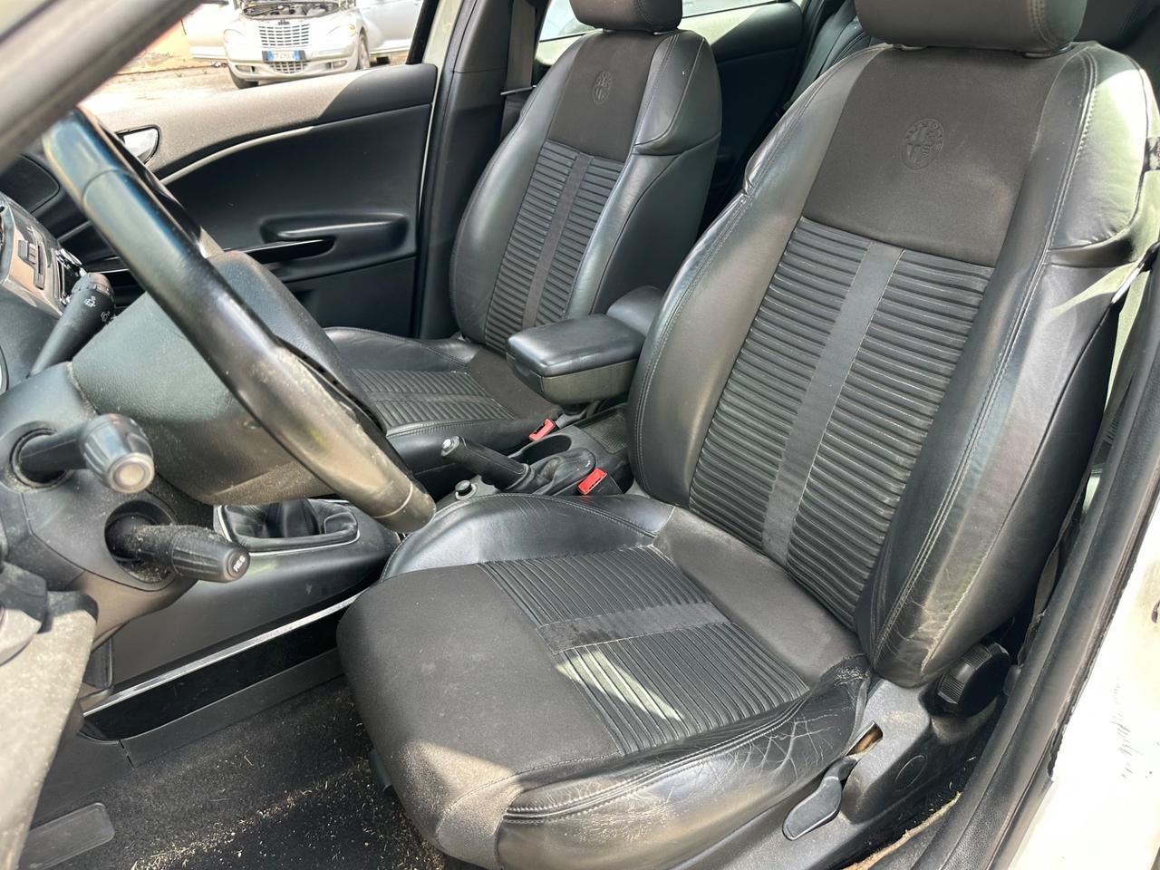 Alfa Romeo Giulietta 1.6 105 CV Finanziabile