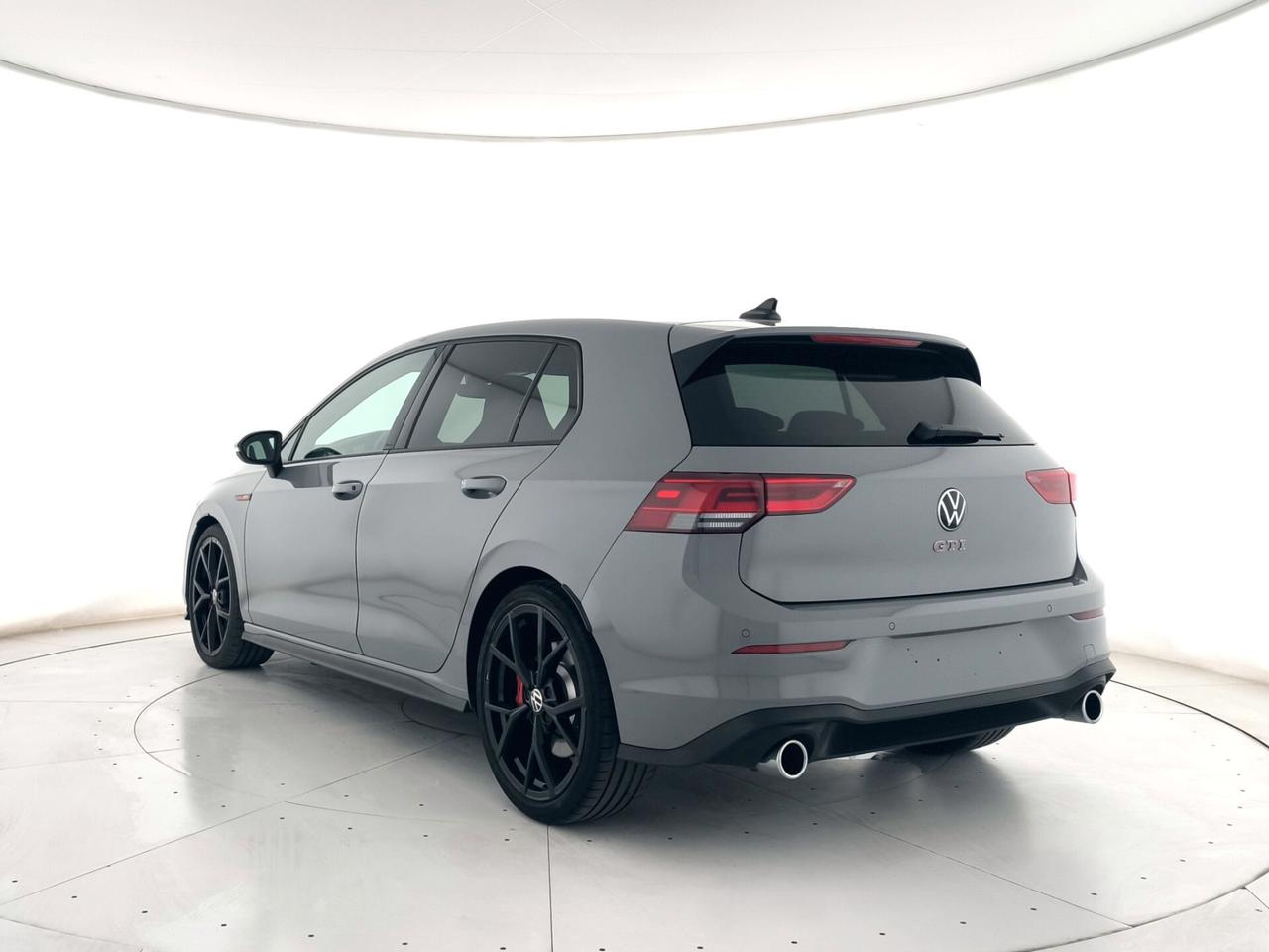 Volkswagen Golf GTI 2.0 TSI DSG