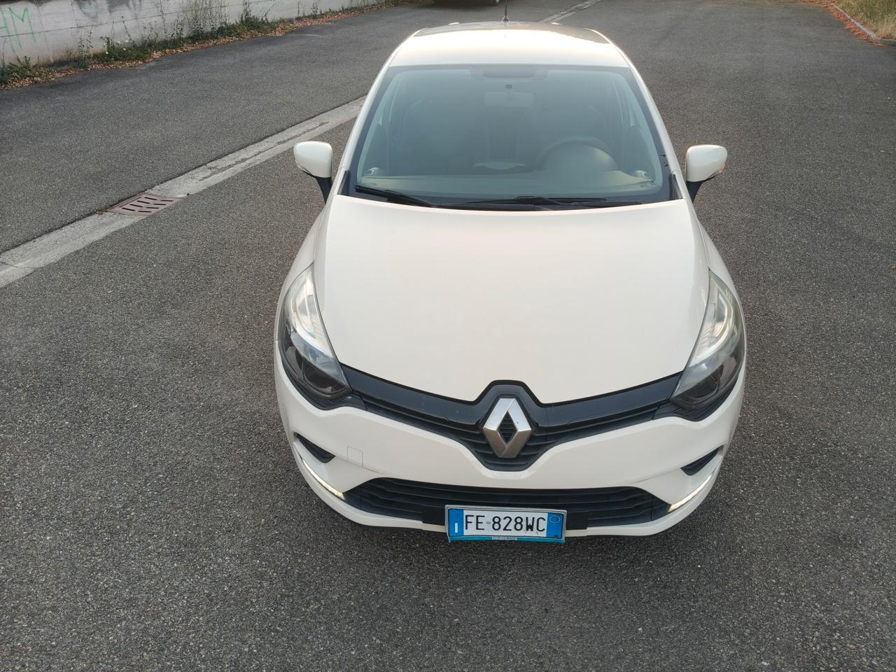 Renault Clio 1.2 75CV 5 porte 16 SOLO 103.000 KM