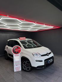 Fiat Panda 1.0 Hybrid City Cross 29000 KM