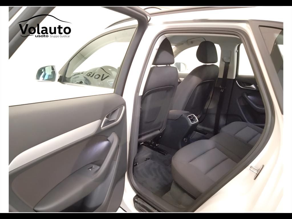 AUDI Q3 I 2015 - Q3 2.0 tdi Business 120cv s-tronic