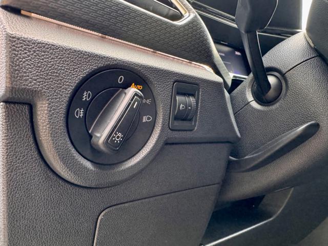 VOLKSWAGEN T-Cross 1.0 TSI 110CV DSG R-LINE+CARPLAY WIFI+F1+2PDC+ADAS
