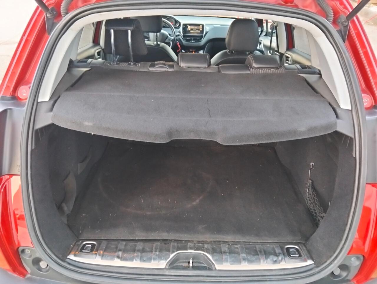 Peugeot 2008 BlueHDi 100 Allure