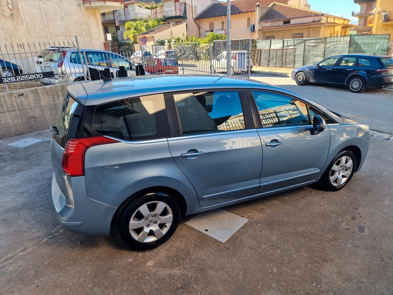 Peugeot 5008 2.0 HDi 150CV Tecno