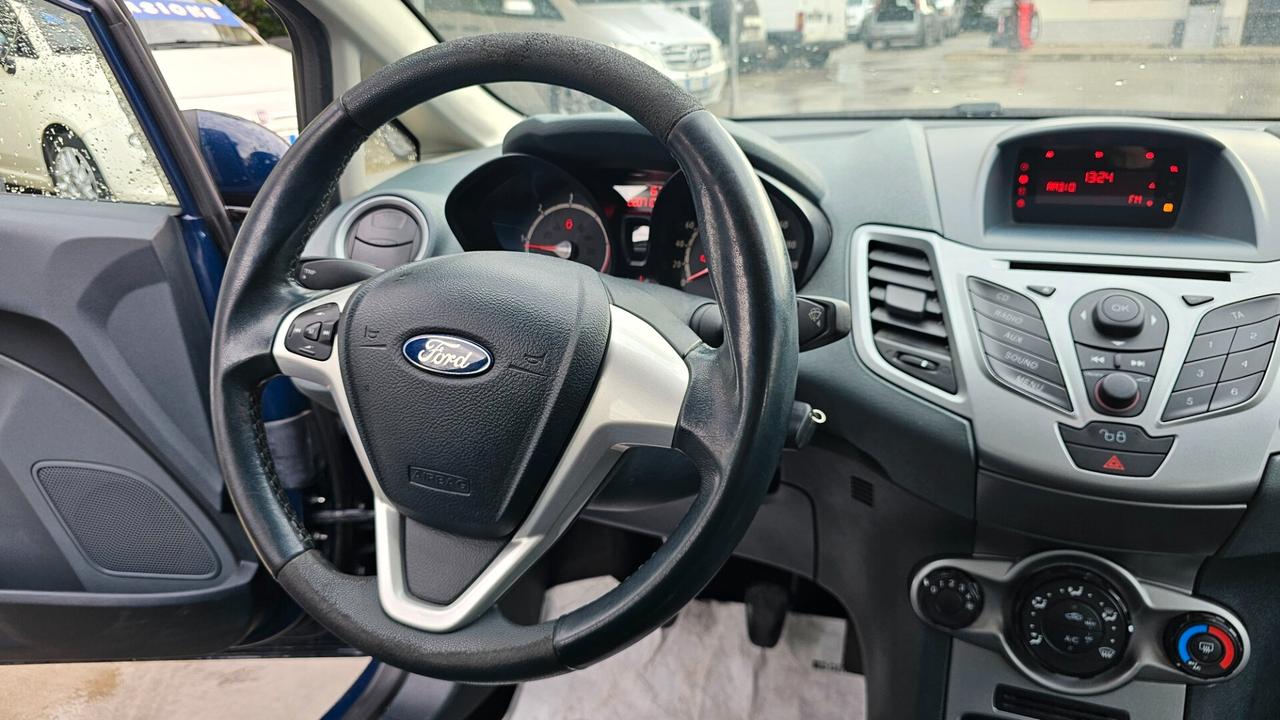 Ford Fiesta 1.4 TDCi 5p. Titanium