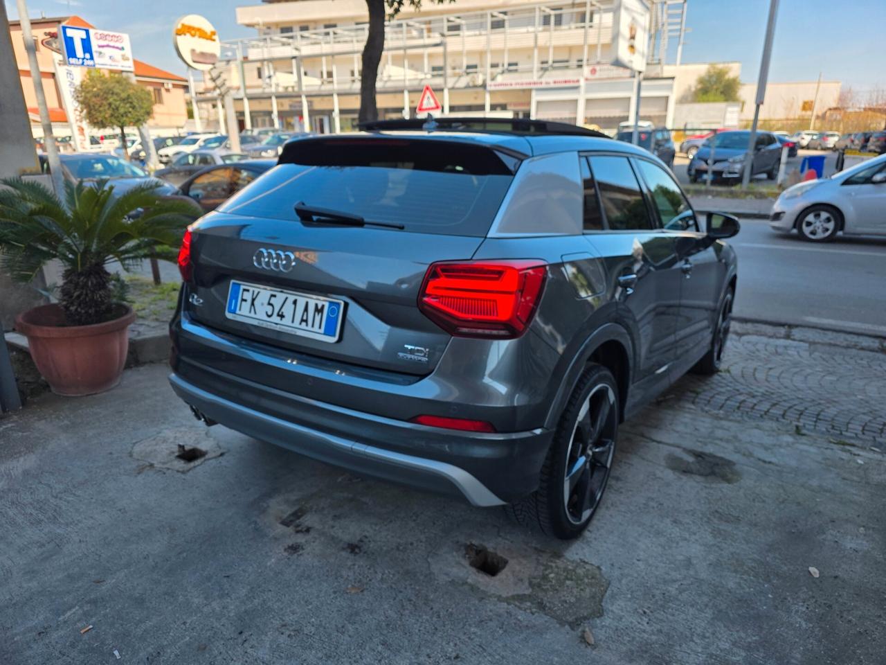 Audi Q2 2.0 TDI quattro S tronic S line TETTO CERCI 19