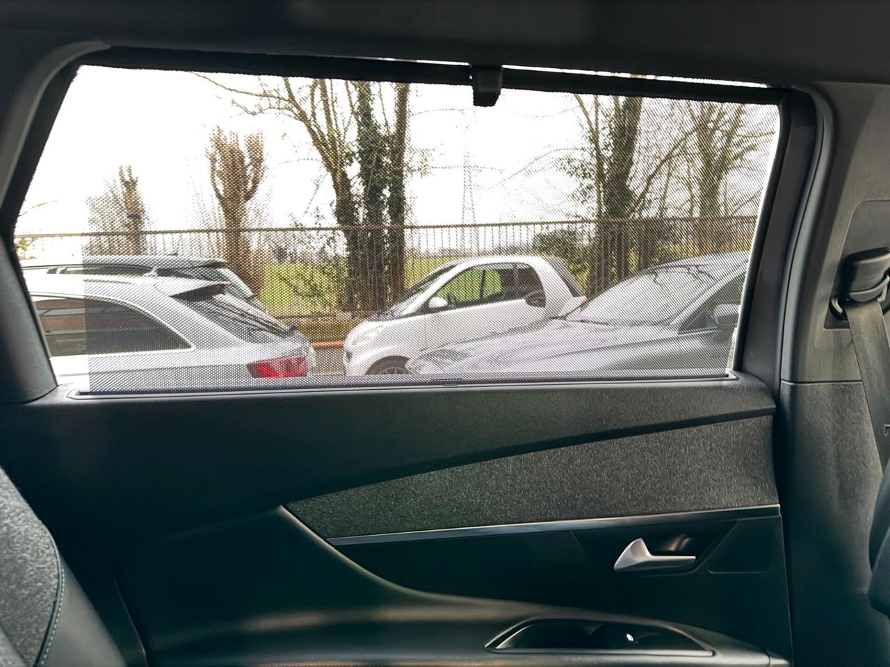 Peugeot 5008 1.5hdi AllurePack 7P GARANZIA 36 MESI