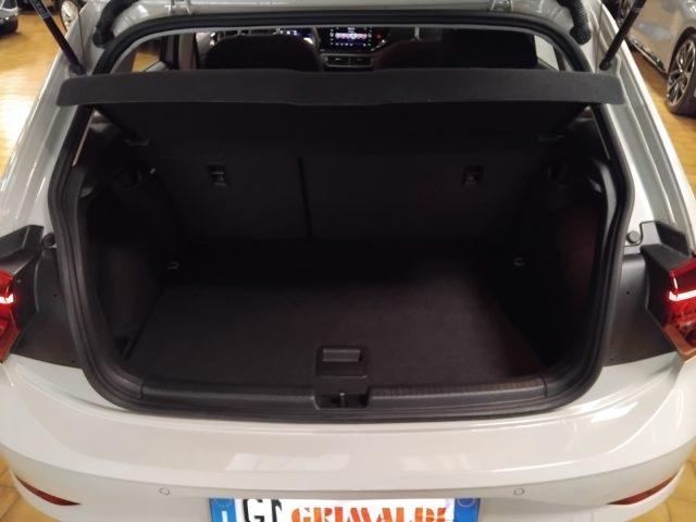 VOLKSWAGEN Polo 1.0 TSI DSG Life C/GRIMALDI SPECIAL DAY