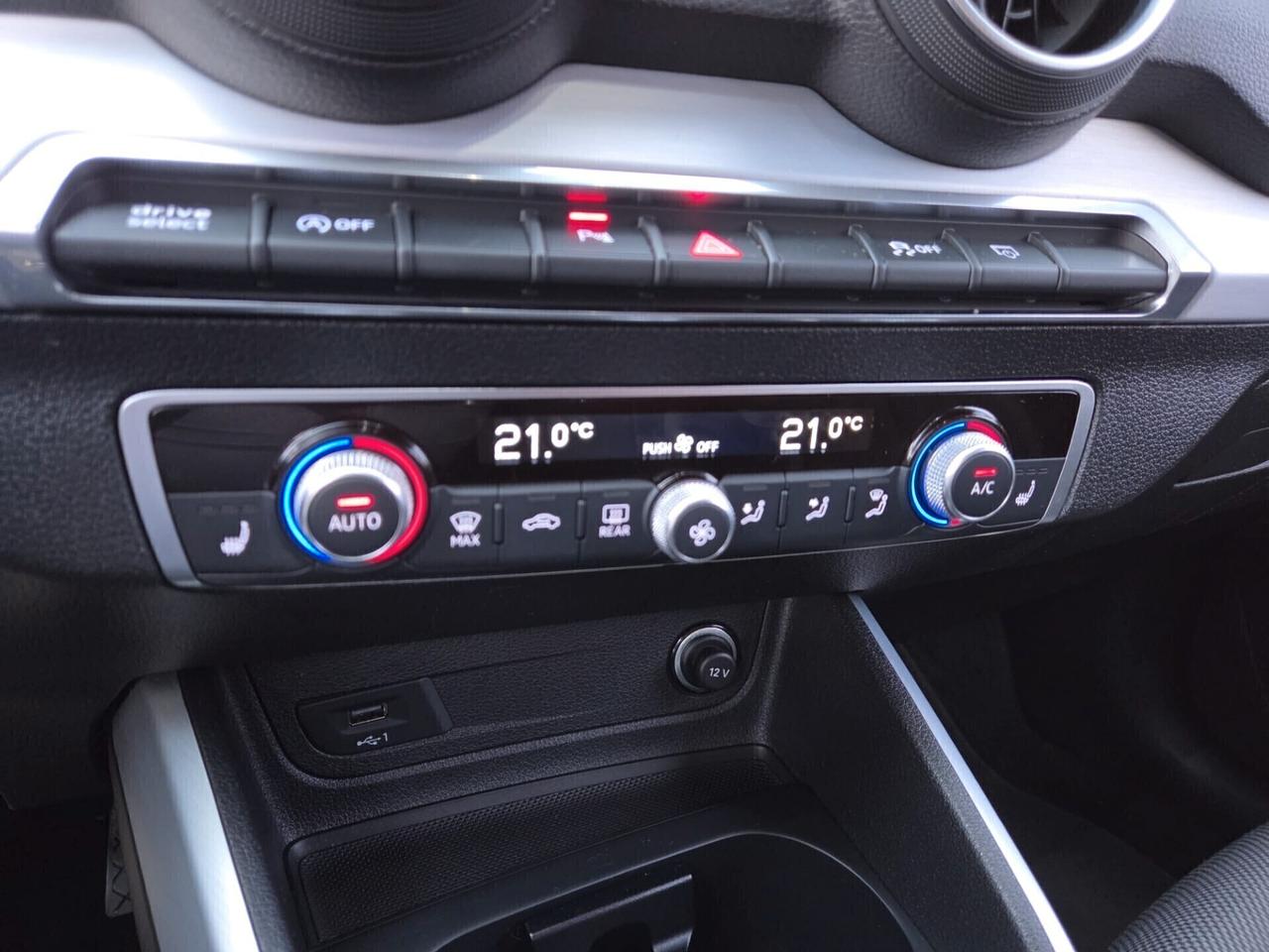 Audi Q2 30 TDI S tronic Admired TELECAMERA