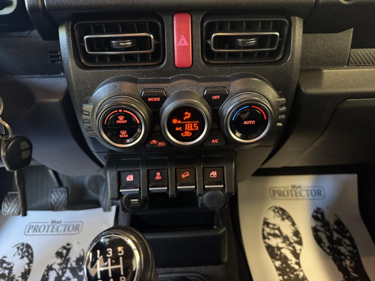 Suzuki Jimny TOP - FULL OPTIONAL - 4 POSTI VETTURA
