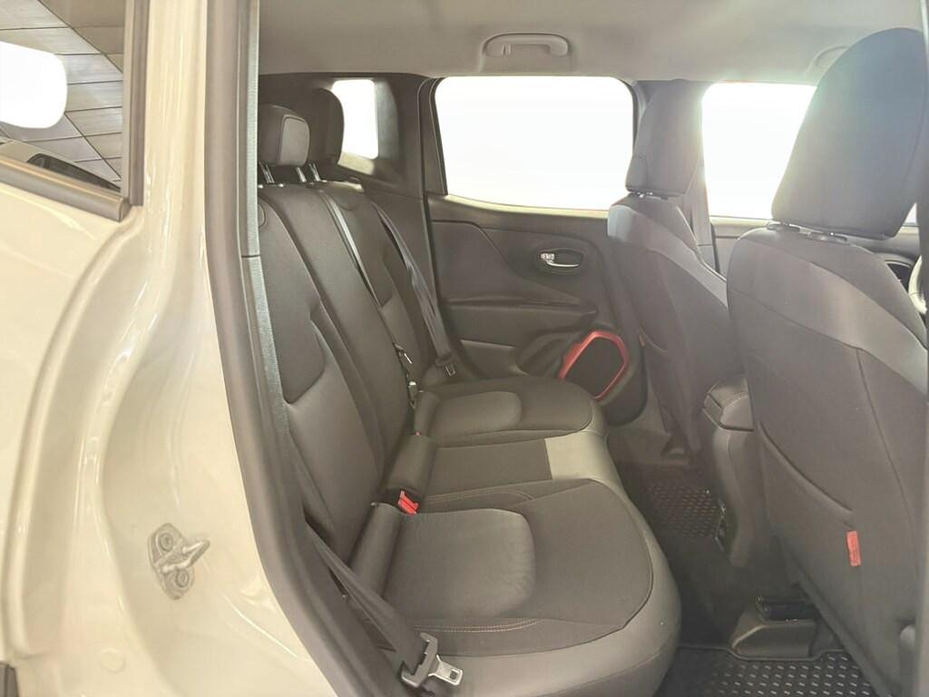 Jeep Renegade 2.0 Multijet Trailhawk 4WD DDCT