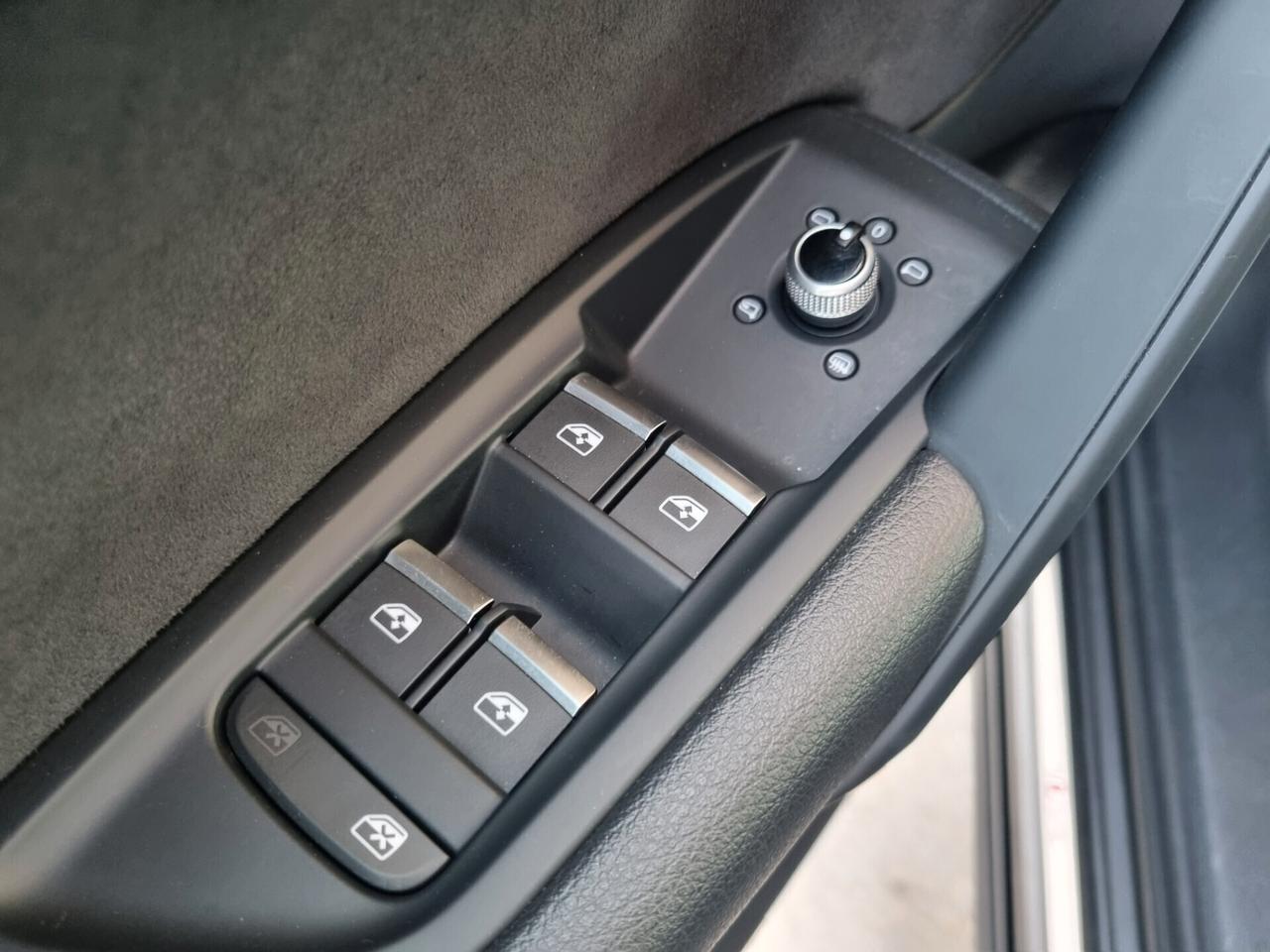 Audi Q5 40 TDI 204 CV S LINE Quattro S tronic line
