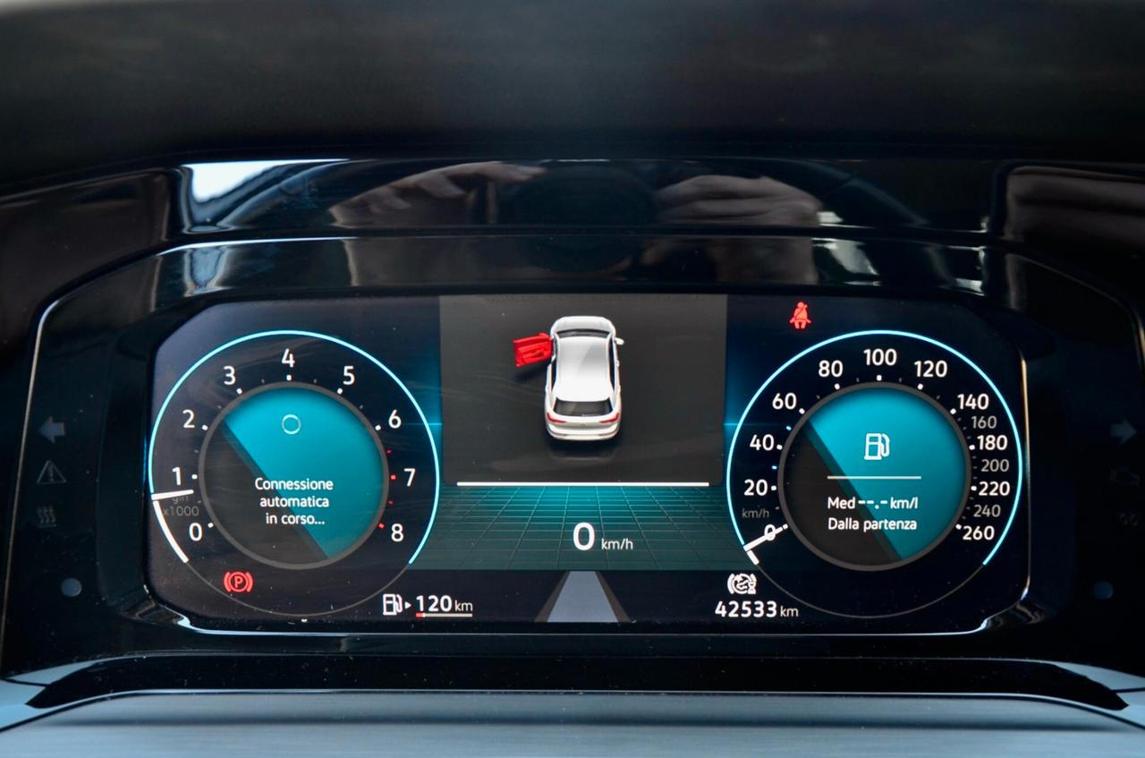 VOLKSWAGEN GOLF 1.5 TSI EVO STYLE 130cv 5p, UNICOPROPRIETARIO, UFF ITALIANA, SERVICE VW, BOLLO 1/27, IQ LED, RETROCAMERA, PERMUTE