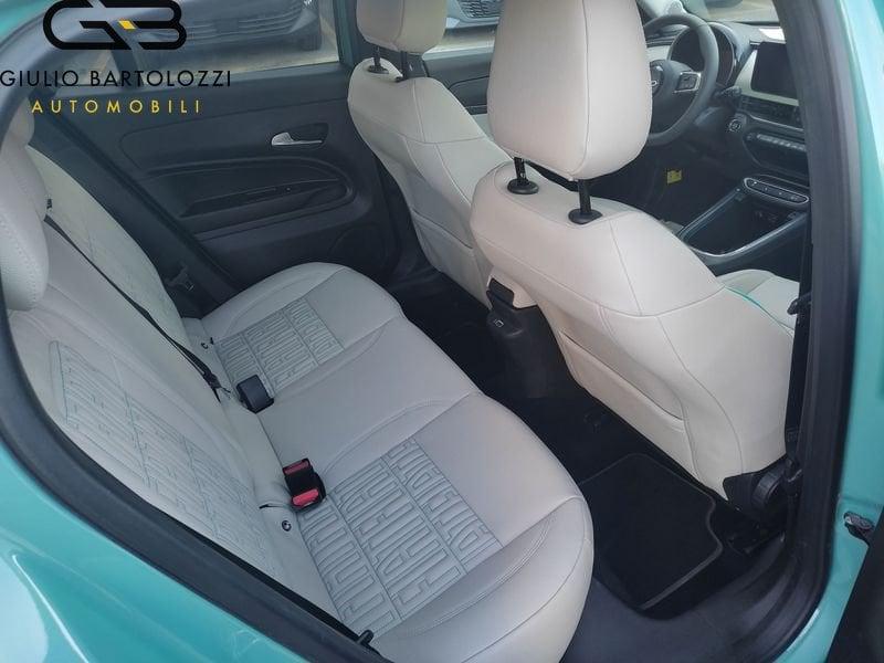 FIAT 600 1.2 Hybrid 110cv La Prima