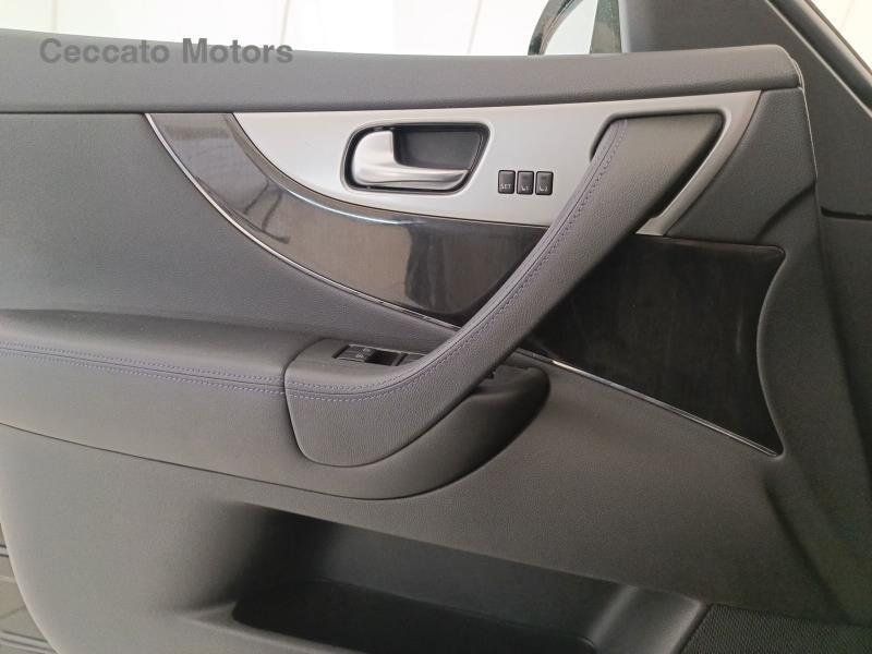 Infiniti QX70 (FX) 3.0 D S Premium AWD Auto