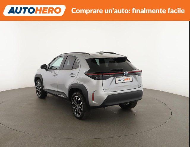 TOYOTA Yaris Cross 1.5 Hybrid 5p. E-CVT AWD-i Orange Edition
