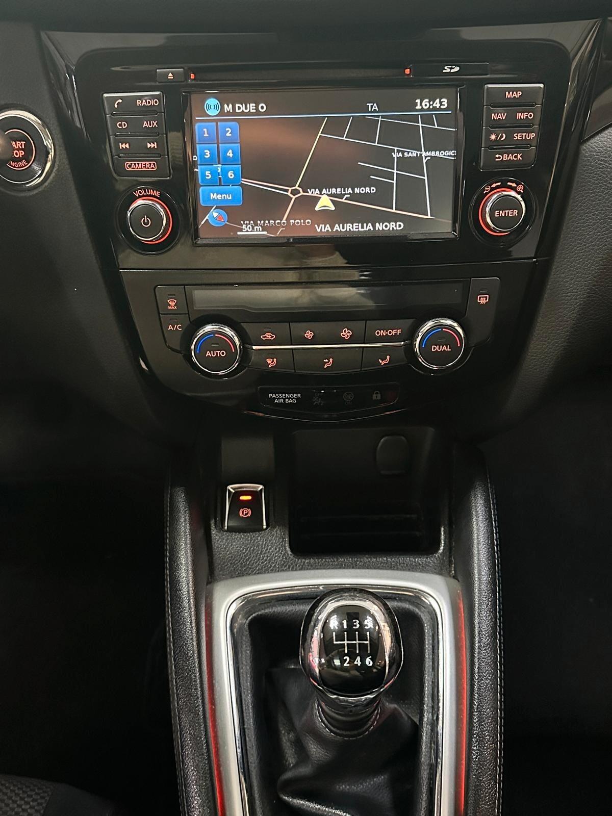 Nissan Qashqai 1.5 dCi N-CONNECT FULL OPT. UNICOPROPRIETARIO