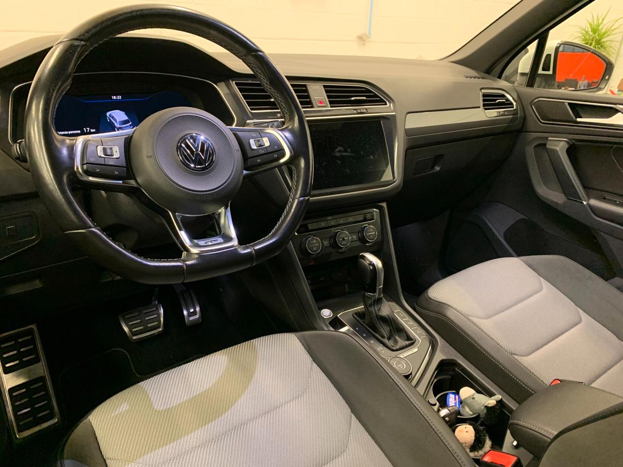 Volkswagen Tiguan 2.0 tsi R-LINE PLUS 180cv dsg