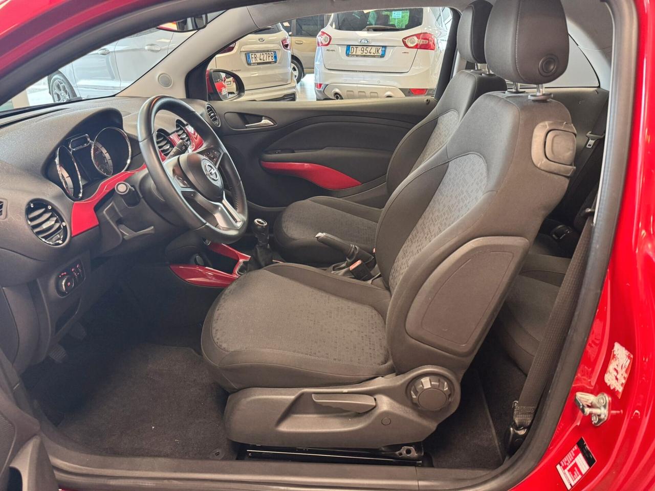 Opel Adam 1.2 70 CV Glam