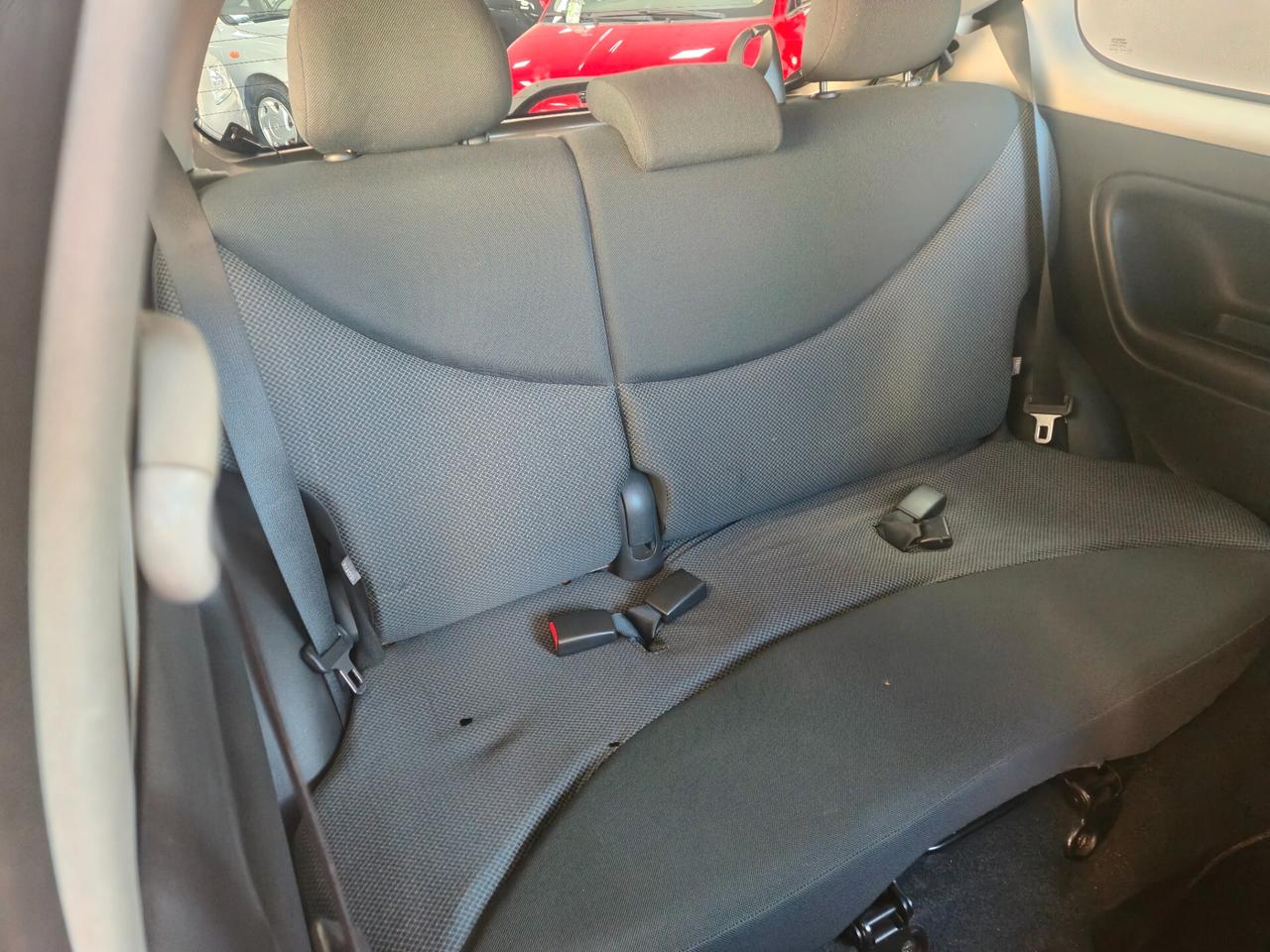 Toyota Yaris 1.0i 16V cat 3 porte