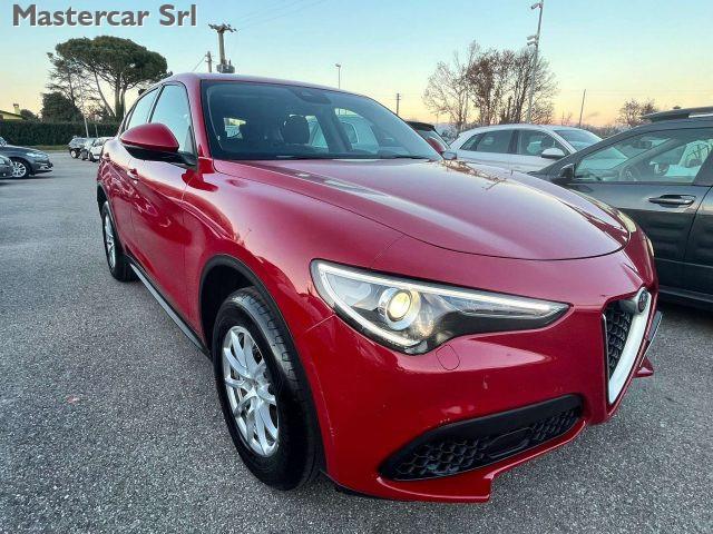 ALFA ROMEO Stelvio 2.2 t Business Q4 190cv auto my19 - FY022YG