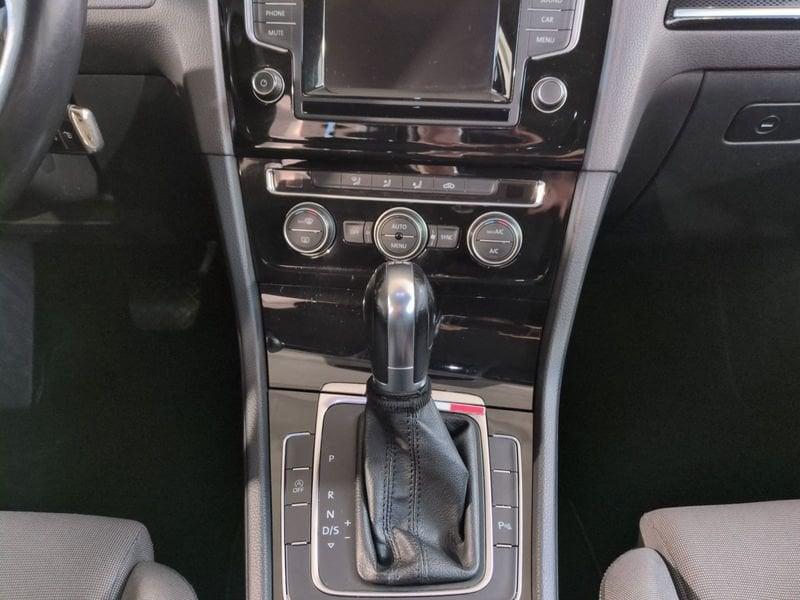 Volkswagen Golf 7ª SERIE BUS. 1.6 TDI DSG 5P. HIGHLINE BMT