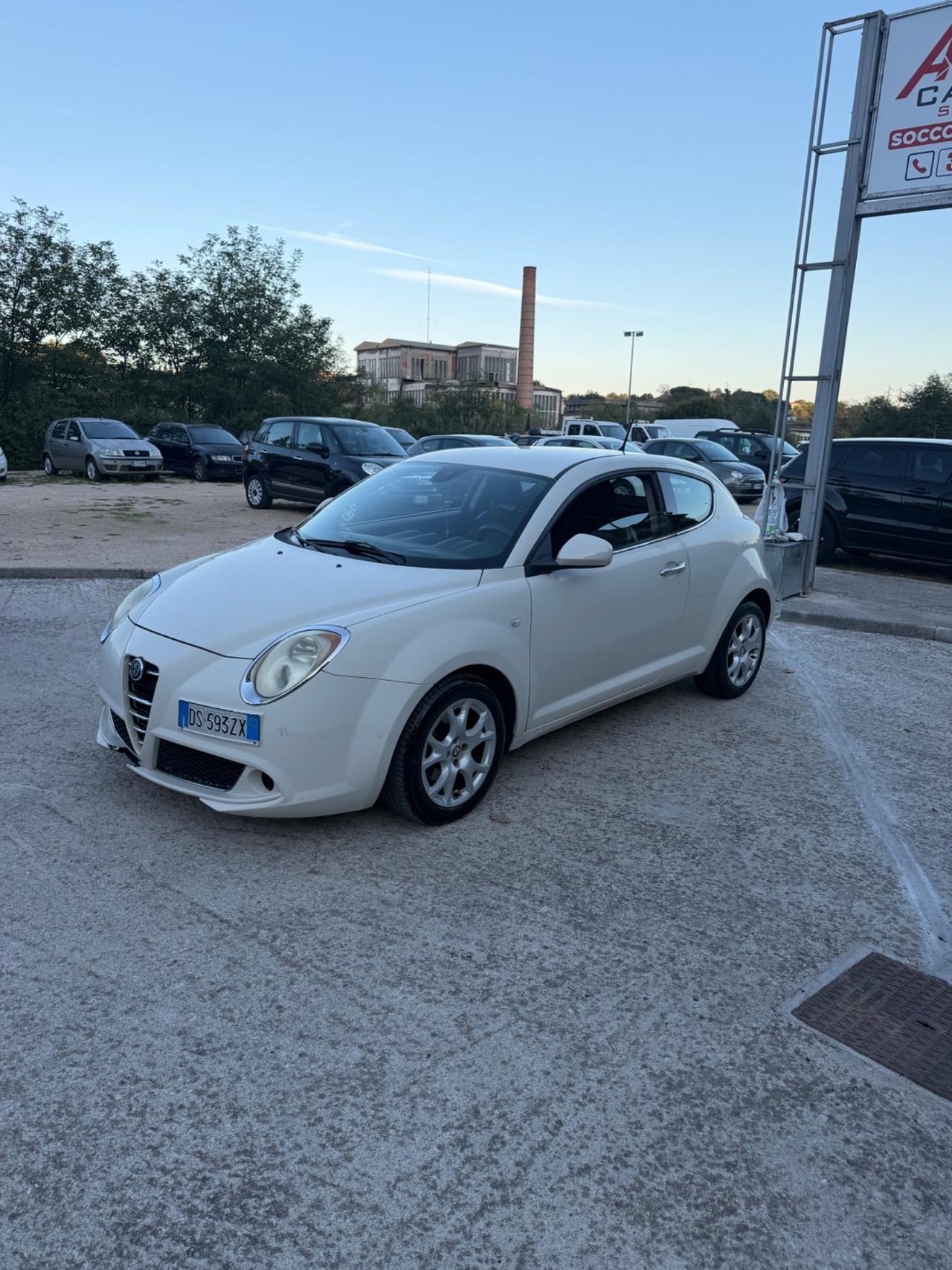 Alfa Romeo MiTo 1.6 JTDm 16V Distinctive Premium Pack