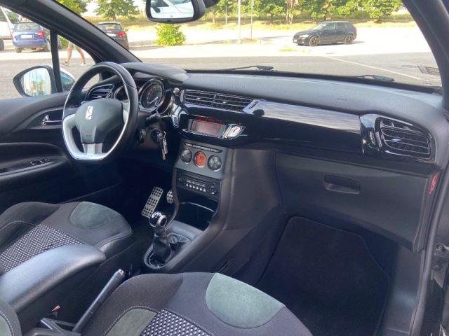 DS AUTOMOBILES DS 3 1.4 VTi 95 Just Black