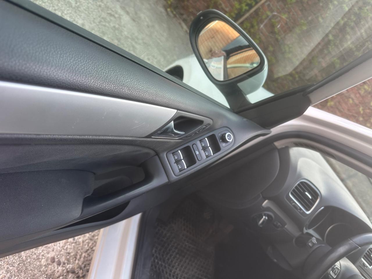 Volkswagen Golf 1.6 TDI DPF 5p. Highline