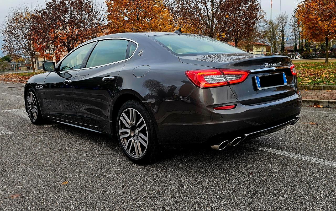 Maserati Quattroporte V6 Diesel 275 CV