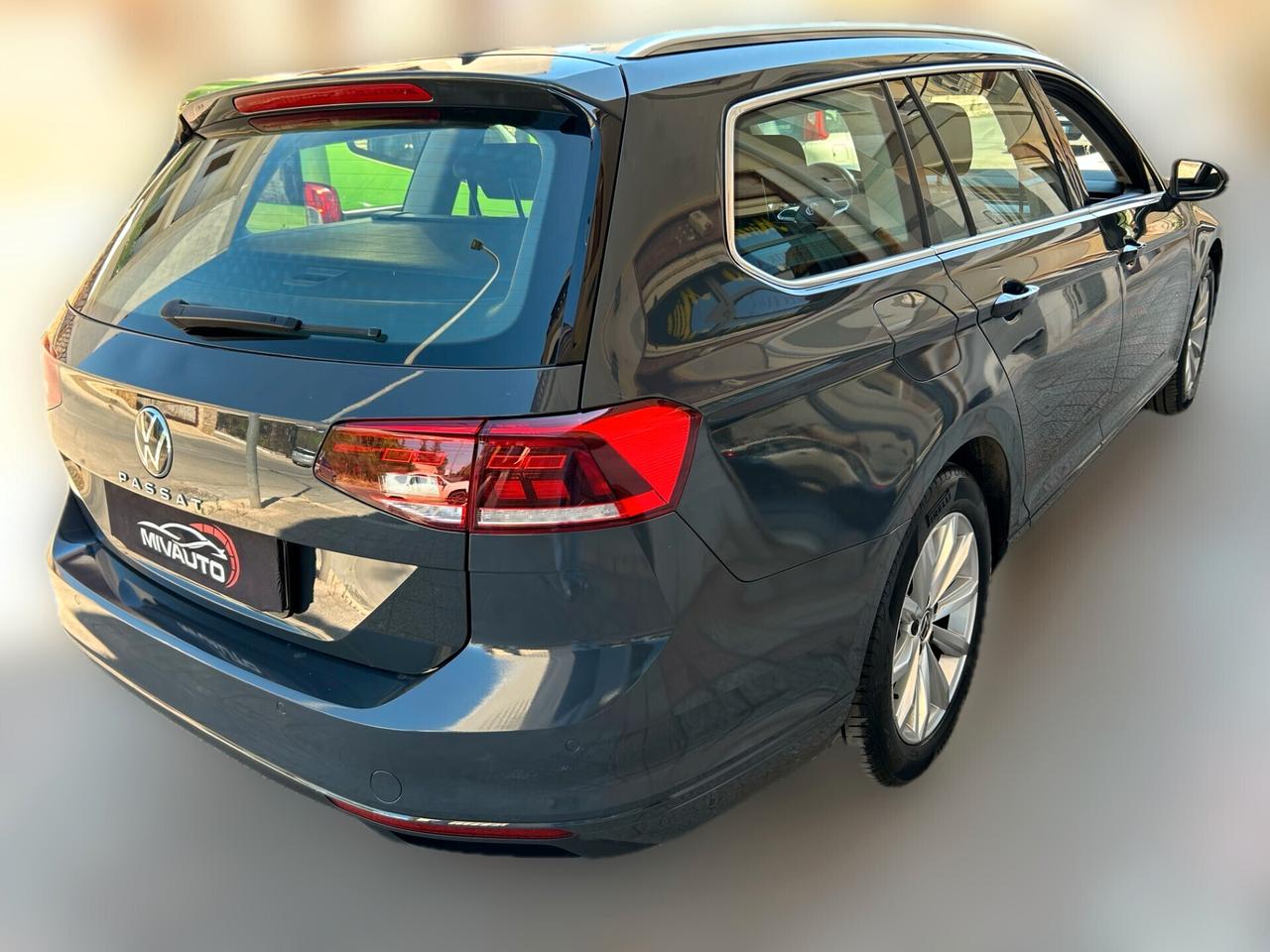 Volkswagen Passat Variant 2.0 TDI SCR 122 CV EVO DSG Business