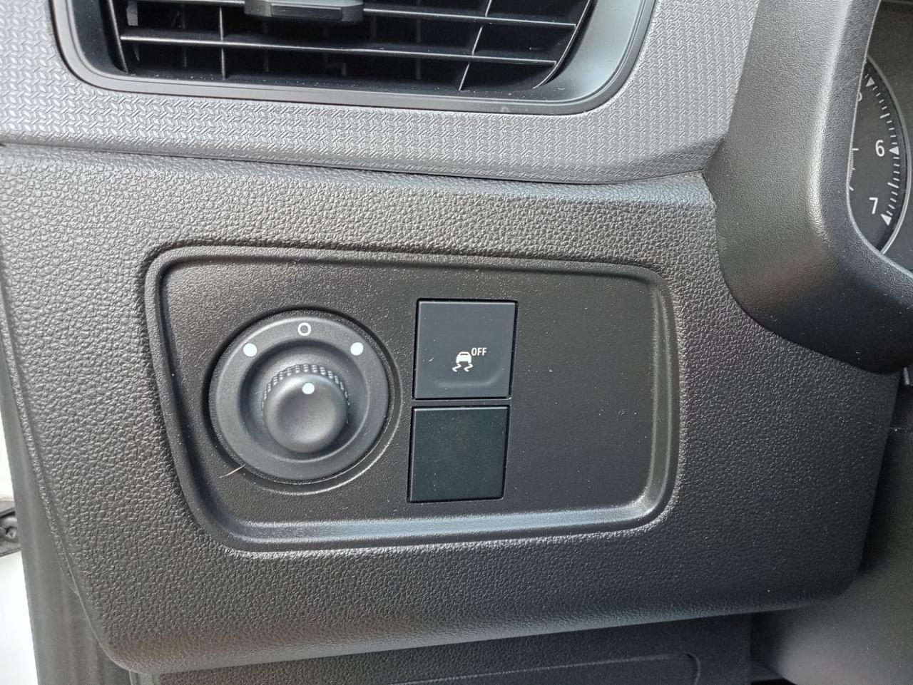 Renault Express 1.4 Blue dCi 95 Sensori*Aux*Usb