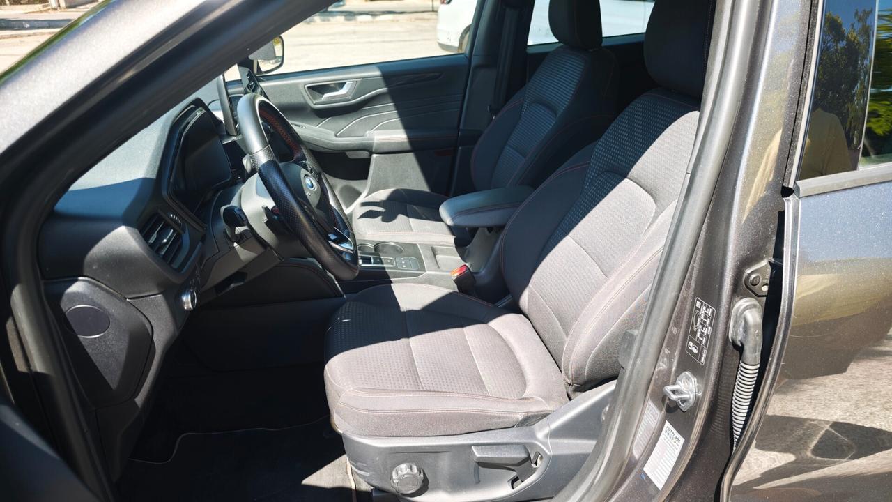 Ford Kuga 1.5 EcoBlue 120 CV aut. 2WD ST-Line