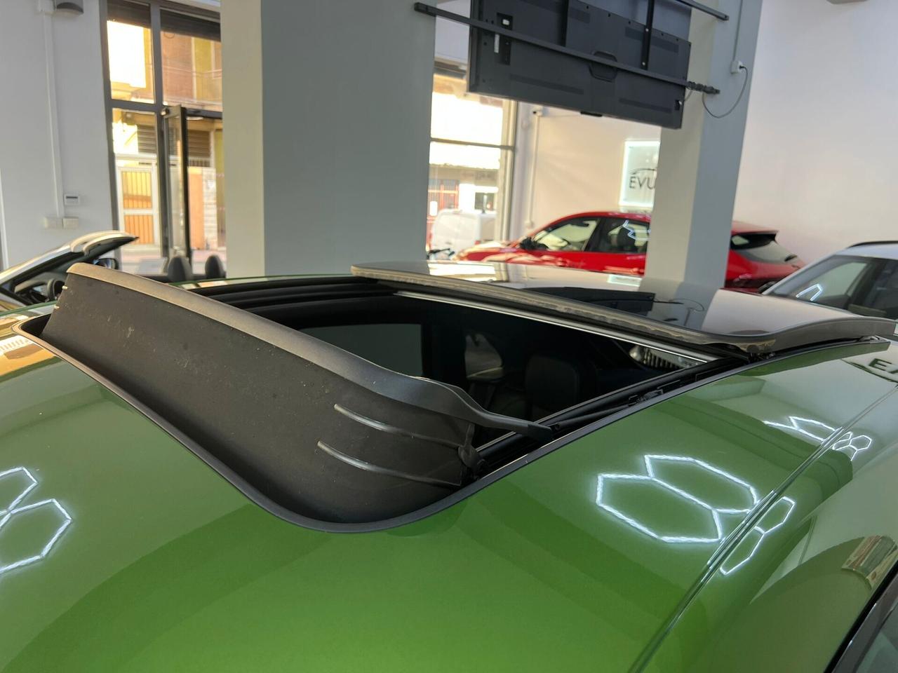 Porsche Macan 2.0 Python Green Iva Esposta