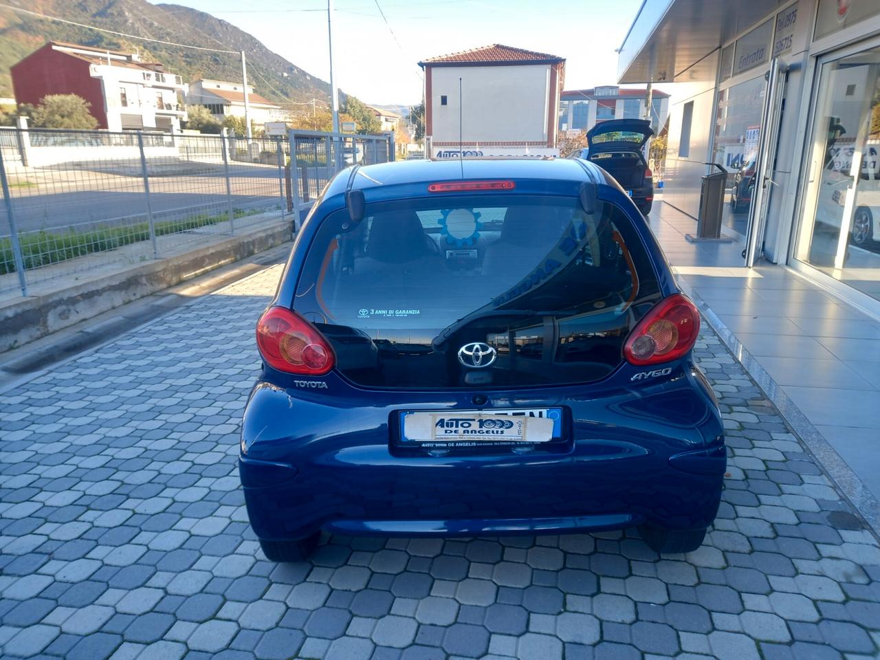 Toyota Aygo 1.0 5 PORTE ** UNICO PROPRIETARIO - COME NUOVA **