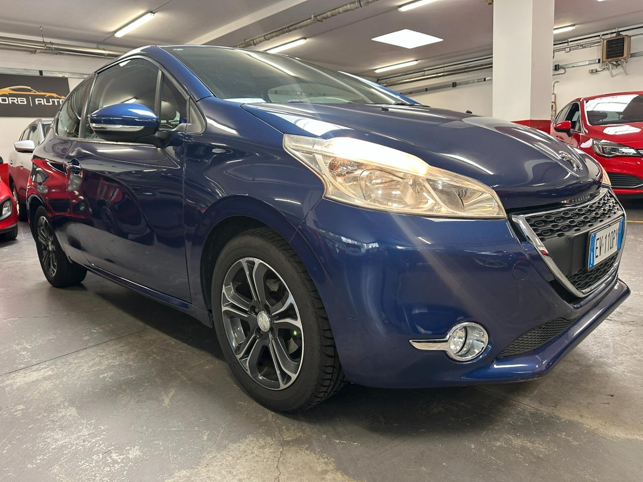 Peugeot 208 1.2 VTi 82 CV 3 porte Allure