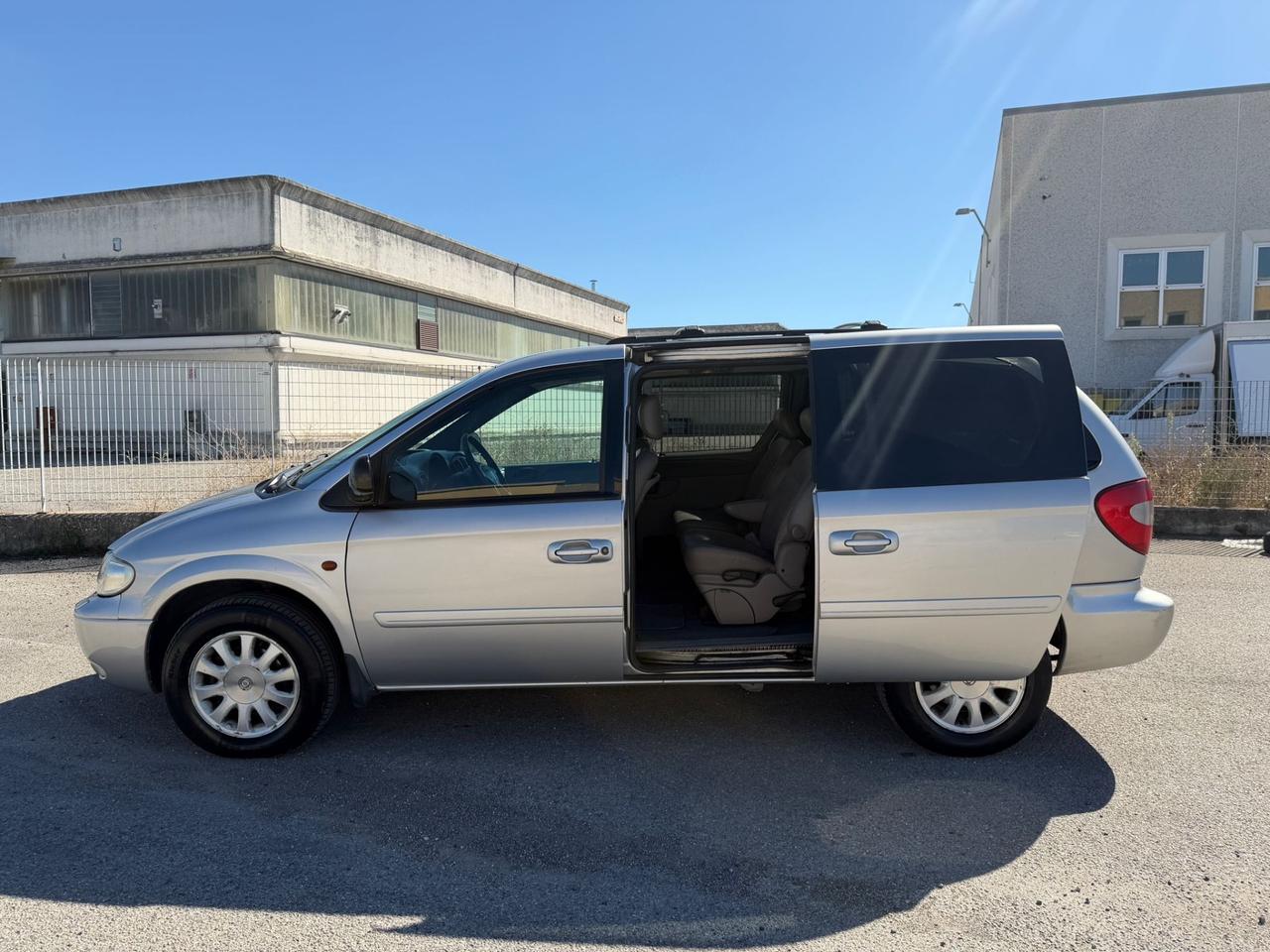 Chrysler Voyager