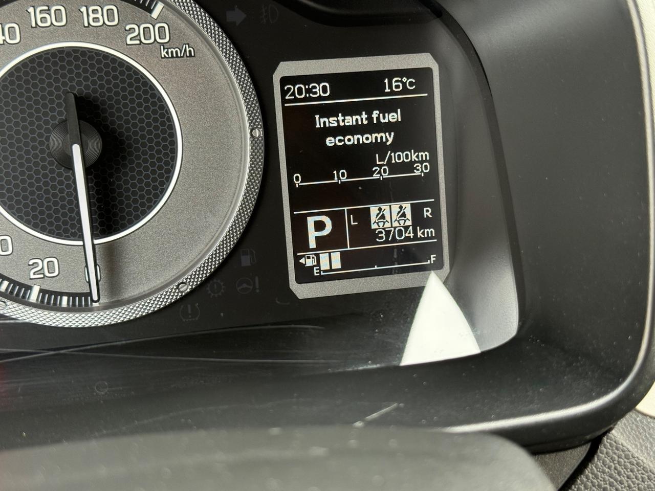 Suzuki Ignis 1.2 Hybrid CVT Top - 3.500 KM