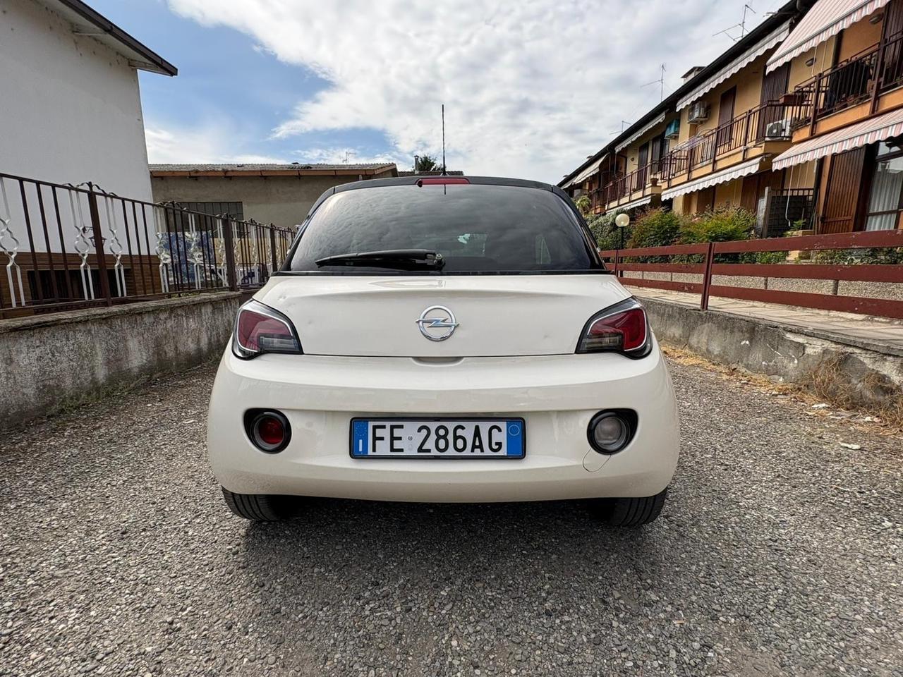 Opel Adam 1.4 87 CV GPL Tech Air
