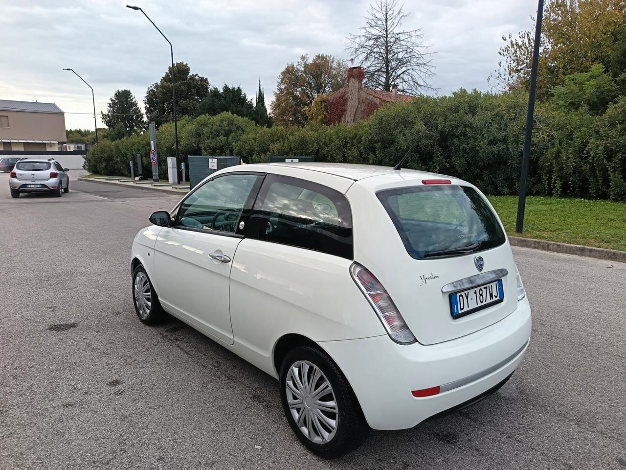Lancia Ypsilon 1.4 Oro Ecochic GPL ok neo patente