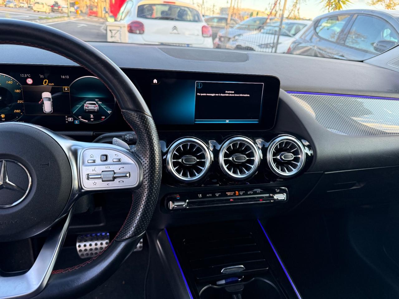 Mercedes-benz GLA 200 d Automatic Premium Amg Pack Night